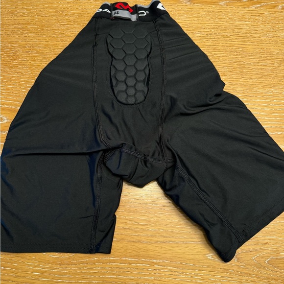 McDavid protective hockey shorts - Picture 5 of 5